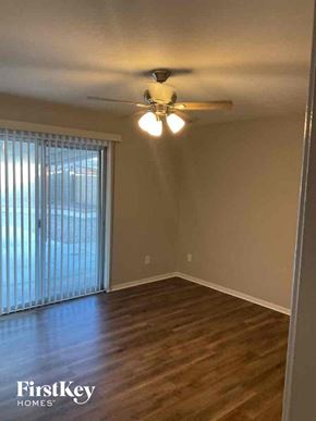 Phoenix house for rent - 3842 W Cheryl Drive Phoenix, AZ 85051
