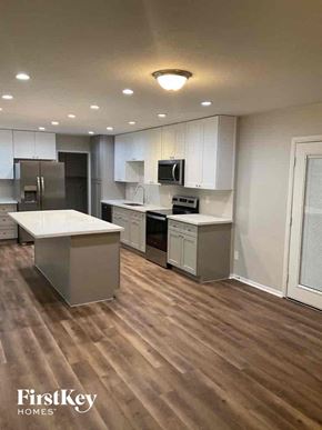 Phoenix house for rent - 3842 W Cheryl Drive Phoenix, AZ 85051