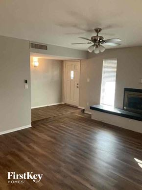 Phoenix house for rent - 3842 W Cheryl Drive Phoenix, AZ 85051