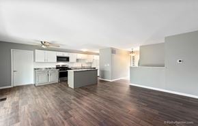 Bolingbrook house for rent - 240 Bristol Way