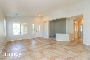 Queen Creek house for rent - the living room and dining room are clean and ready for guests to use