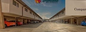 Groves apartment for rent - the building where the motel is located is empty