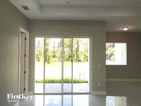 Lehigh Acres house for rent - 3305 26 ST SW Lehigh Acres, FL 33976