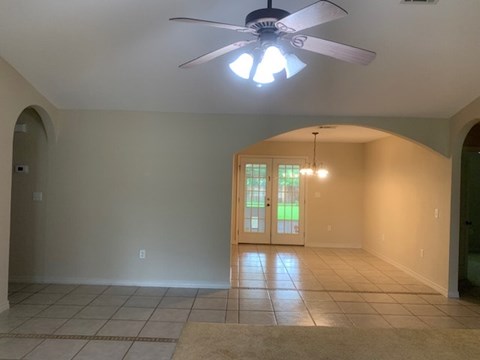 Floor plan for 3 beds, 2 baths, 1537 sqft