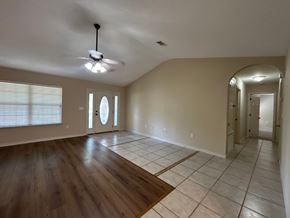 Crestview house for rent - 6444 Kylito Cr.