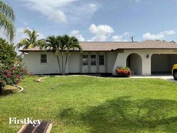 Cape Coral house for rent - 1803 SE 8th Ter Cape Coral, FL 33990