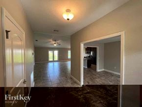 Punta Gorda house for rent - a view of the living room and dining room from the kitchen