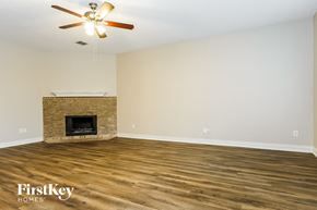 Fort Worth house for rent - 401 Deer Lake Drive Fort Worth, TX 76140