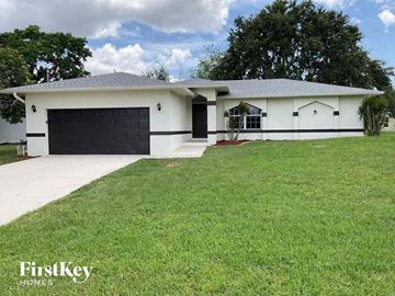 Cape Coral house for rent - 524 SW 25th Lane CAPE CORAL, FL 33914