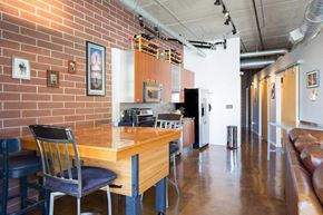 Ann Arbor apartment for rent - Unit 9 Dining area