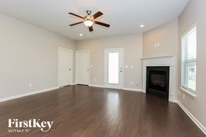 Spring Hill house for rent - 908 Carnation Drive