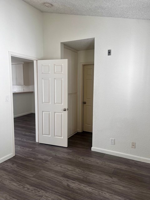 Floor plan for 1 bed, 1 bath, 525 sqft
