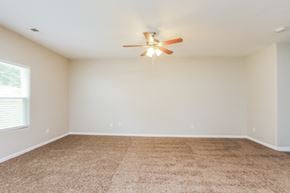 Charlotte house for rent - 8402 Paw Valley Lane Charlotte, NC 28214