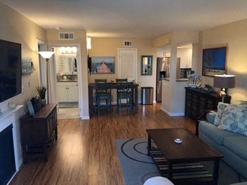 Goleta apartment for rent - a living room with a couch and a table