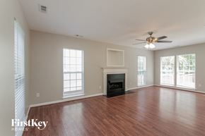 Charlotte house for rent - 14024 Hatton Cross Drive Charlotte, NC 28278