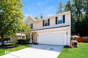 Charlotte house for rent - 2020 Pheasant Glen Road Charlotte, NC 28214