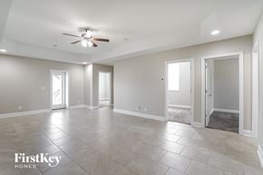 Clarksville house for rent - 1315 Golden Eagle Way Clarksville, TN 37040