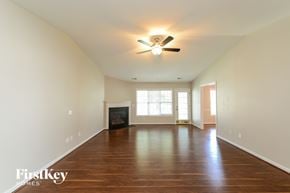 Kernersville house for rent - 1946 Longmont Drive Kernersville, NC 27284