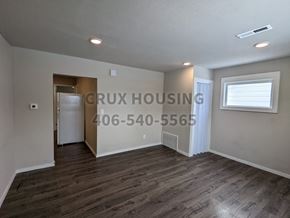 Great Falls apartment for rent - a living room with a hard wood floor and a window
