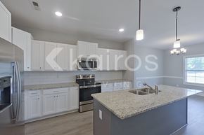 Greenville house for rent - 3704 Oak Leaf Way Ste E