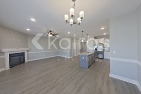Greenville house for rent - 3704 Oak Leaf Way Ste E