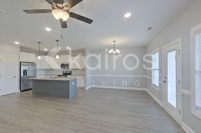 Greenville house for rent - 3704 Oak Leaf Way Ste E