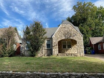 Tulsa house for rent - 1243 S Columbia Ave