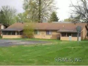 Shiloh apartment for rent - A building with the text SIR/MLS, INC. on the bottom right.