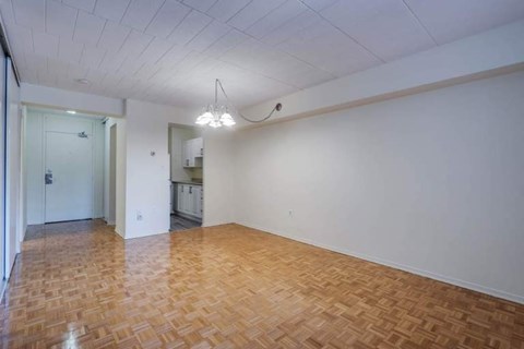 Floor plan for 1 bed, 1 bath, 688 sqft