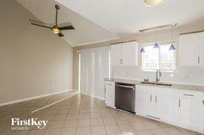 Platte City house for rent - 1877 Gates Drive Platte City, MO 64079