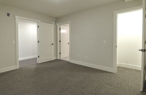 Floor plan for 1 bed, 1 bath, 853 sqft