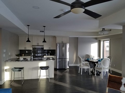 Floor plan for 3 beds, 2 baths, 1422 sqft