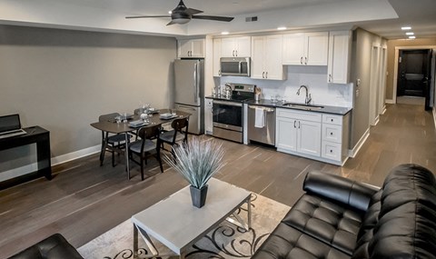 Floor plan for 1 bed, 1 bath, 802 sqft