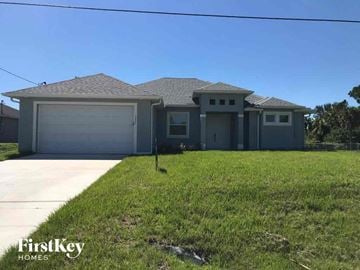 Lehigh Acres house for rent - 3201 40th Street SW LEHIGH ACRES, FL 33976