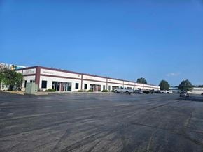 Columbus apartment for rent - an empty parking lot in front of a building