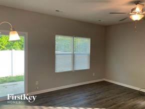 Charlotte house for rent - 5615 Cobblestone Glen Drive Charlotte, NC 28213
