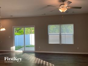 Charlotte house for rent - 5615 Cobblestone Glen Drive Charlotte, NC 28213