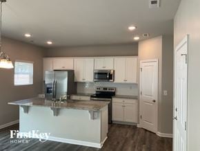 Charlotte house for rent - 6343 Mosley Glen Drive Charlotte, NC 28213