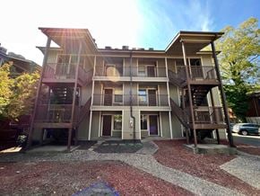 Little Rock apartment for rent - front view of the apartment building