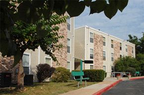 Lebanon apartment for rent - Monroe Estates Exterior 2