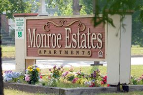Lebanon apartment for rent - Monroe Estates Exterior 1
