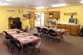 Springfield apartment for rent - Glenwood Manor Interior 1