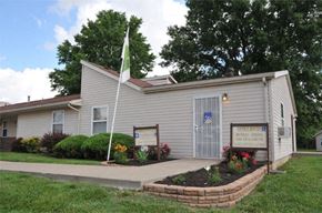 Kansas City apartment for rent - Woodlen Place Exterior 3