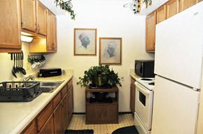 Kansas City apartment for rent - Woodlen Place Interior 1