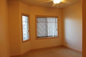 Fort Mcmurray house for rent - Royal Village - 9918 Gordon Avenue