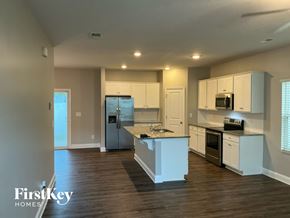 Charlotte house for rent - 5509 COBBLESTONE GLEN DRIVE Charlotte, NC 28213