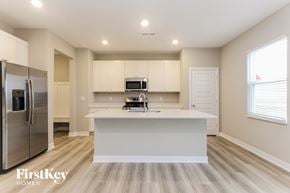 New Palenstine house for rent - 2488 S Carlota Drive New Palenstine, IN 46163
