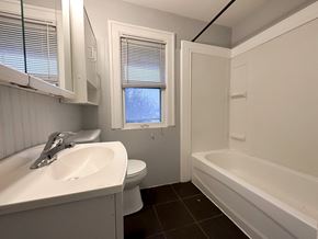 Windsor house for rent - 1026 Wellington Avenue