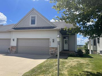 Rochester apartment for rent - 2447 Superior Lane NW