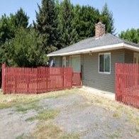 Pullman house for rent - 630 NW Cleveland Street